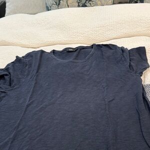 Vince Deep Blue Short Sleeve Tee In Size XL In Cotton